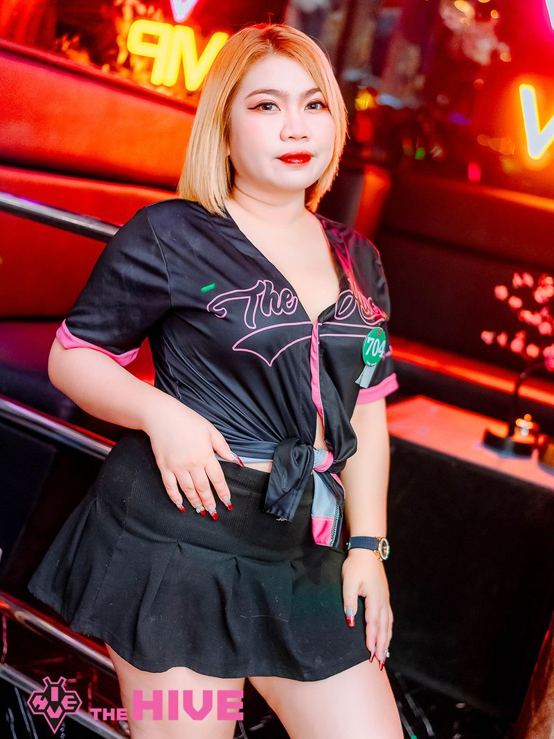 The Hive Walking Street Pattaya Go-Go Bar, photo 5