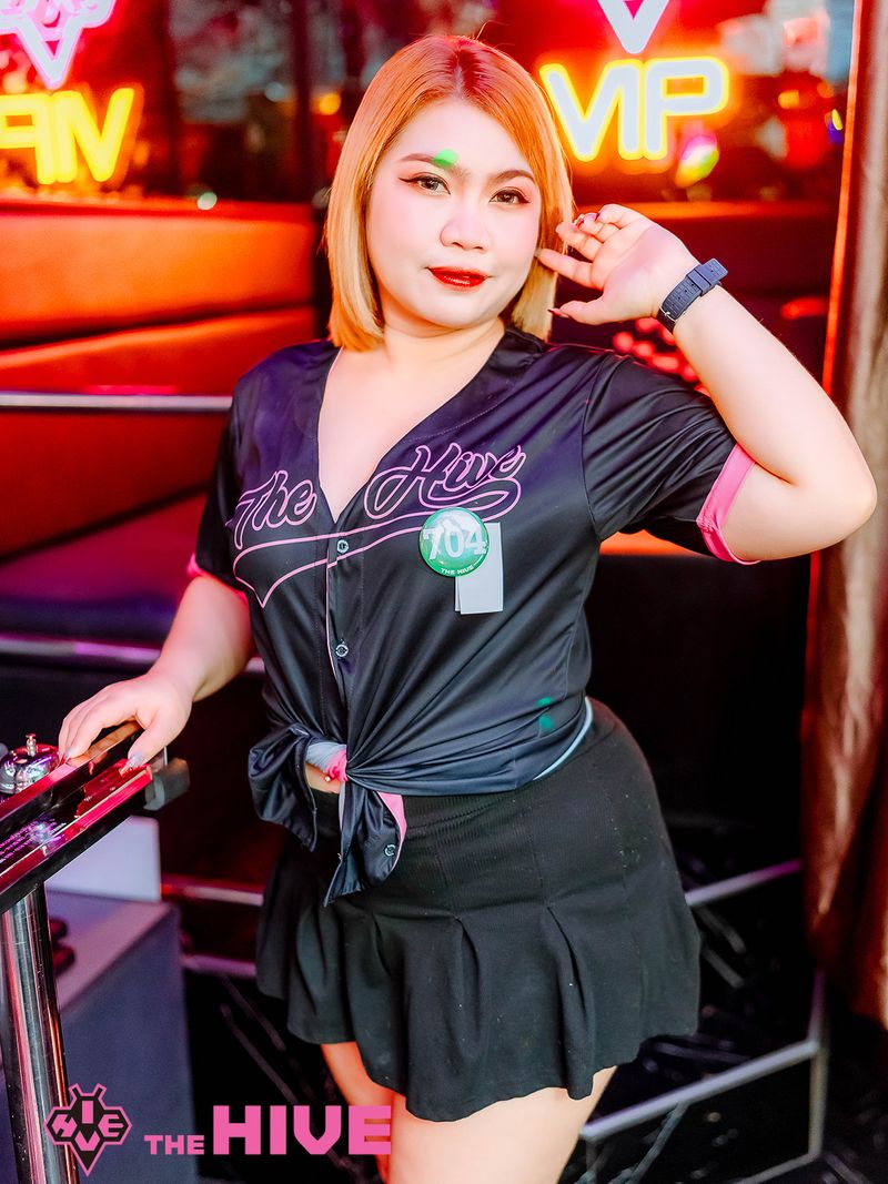 The Hive Walking Street Pattaya Go-Go Bar, photo 4