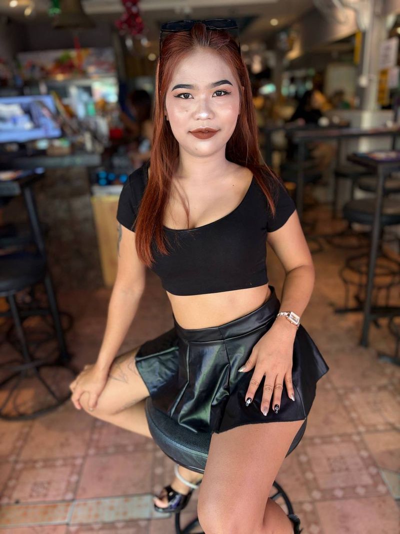 Benders Bar Pattaya Soi 6, photo 4